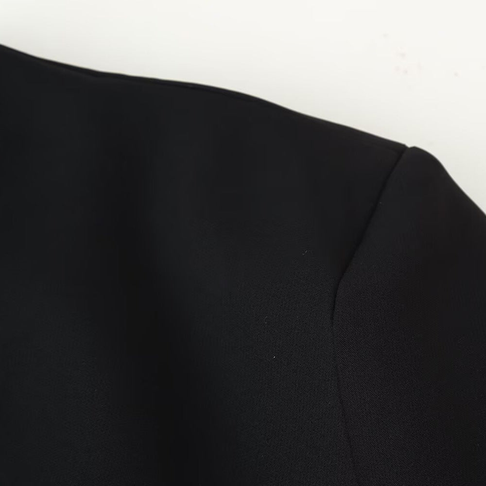 Elegant stand up collar hollowed out long sleeved waist cinching dress