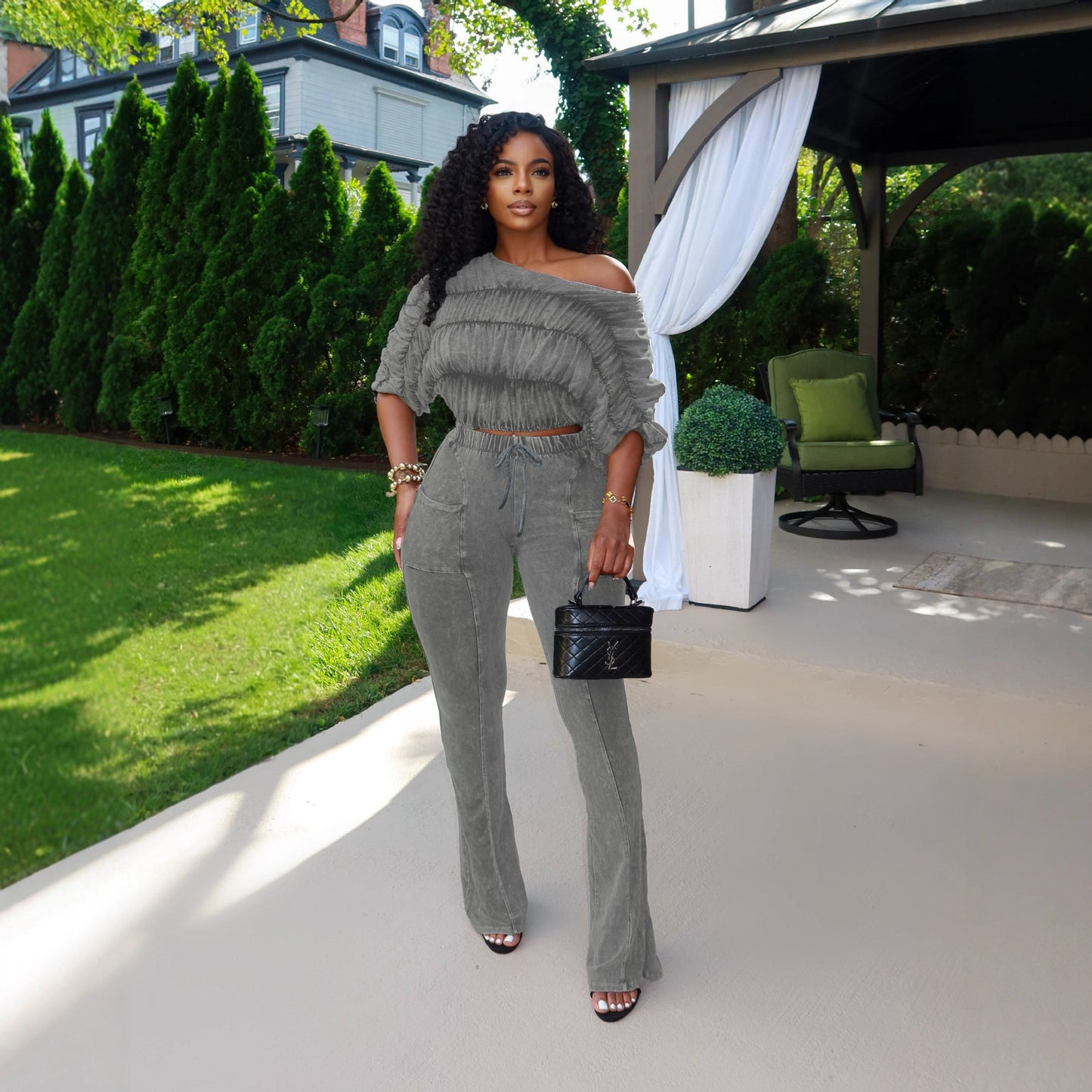 Sexy Two-Piece Set with Crop Top and Slim Fit Flared Long Pants