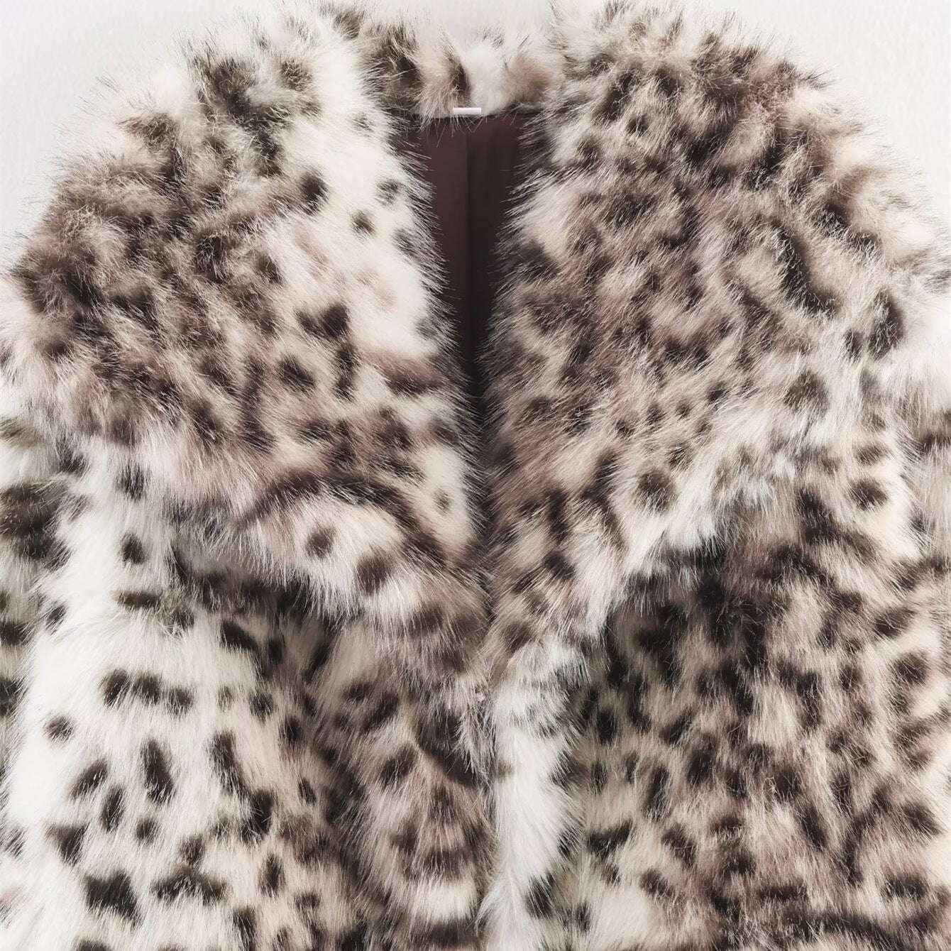Thick leopard print faux fur jacket