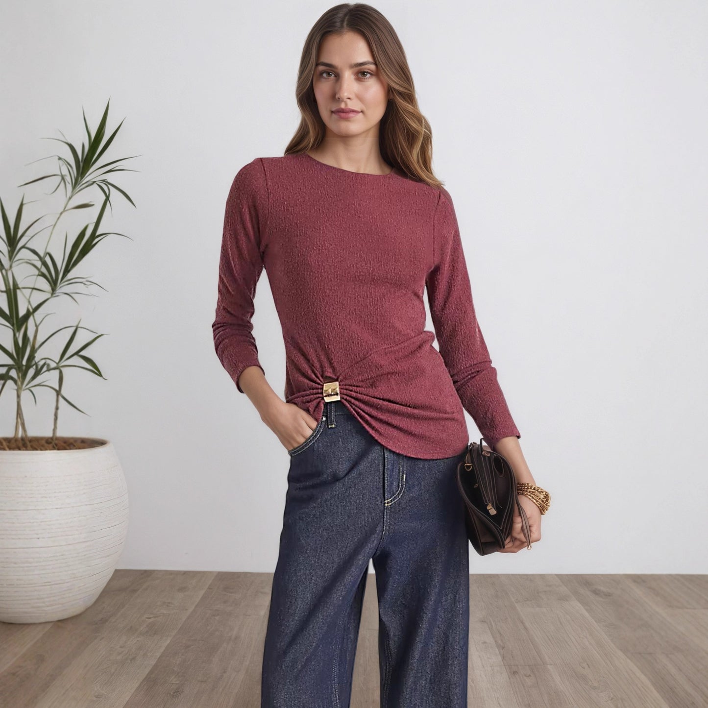 Wrinkled slimming long sleeved top