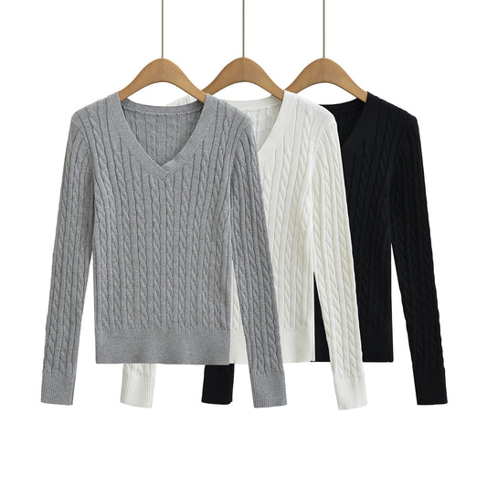 V-neck long sleeved slim fit sweater