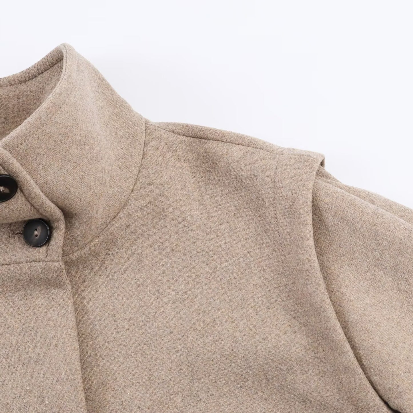 Minimalist style blended high neck coat